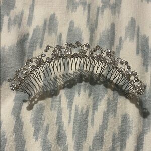 Elegant Silver Crystal Hair Comb Wedding Formal Event Dressy
